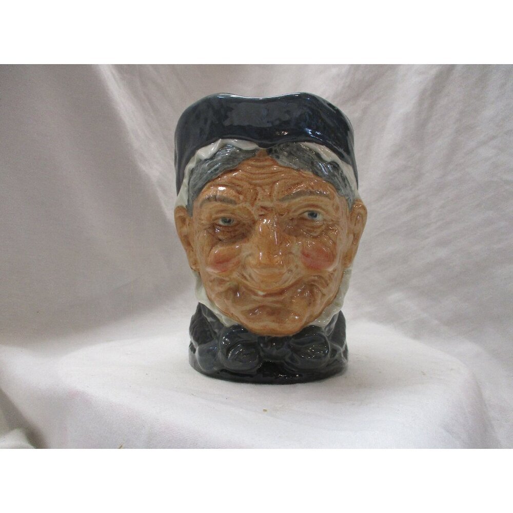 Granny‎ D5521 – Large – Royal Doulton Character Jug, England, Harry Fenton,